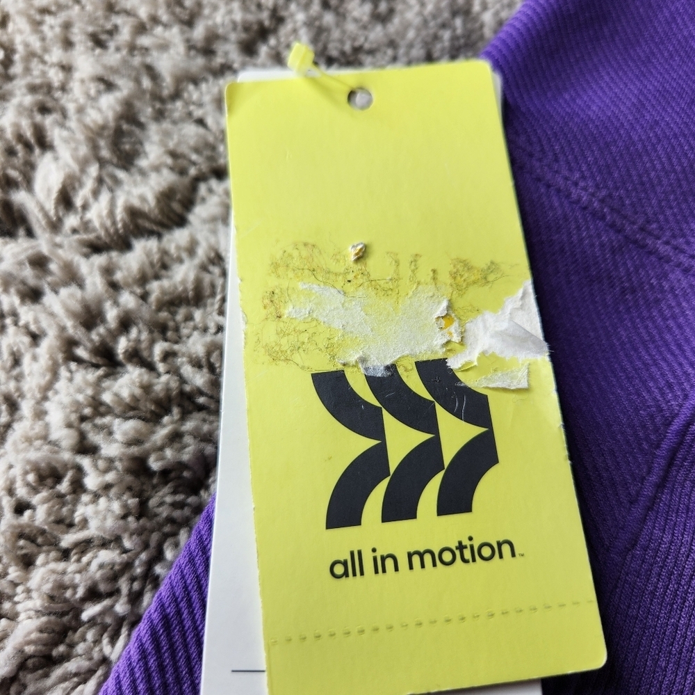 All in Motion Women's High Rise Seamless Rib Bike Shorts 6" Purple - Size S - Picture 7 of 14